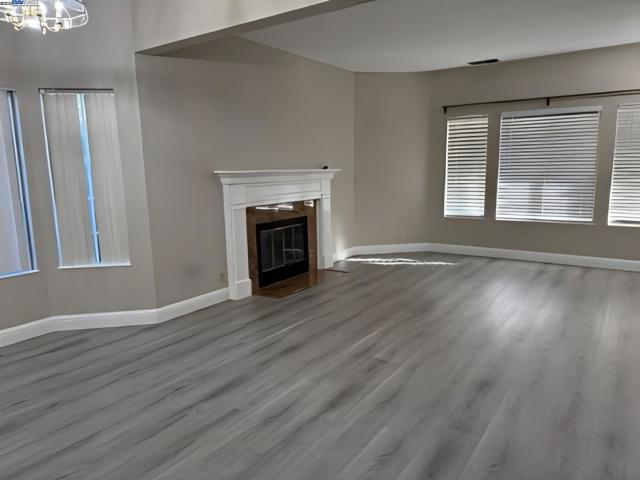 6221 Potrero Dr, Newark CA: https://media.crmls.org/mediaz/ac3de18e-72e3-4658-a10b-f8716c182f4a.jpg