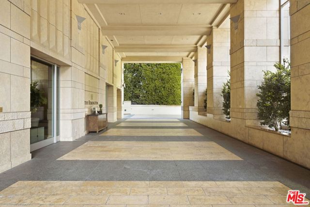 10727 Wilshire Boulevard, Los Angeles CA: https://media.crmls.org/mediaz/ac3ec636-c13a-40db-820a-a96881a0525f.jpg
