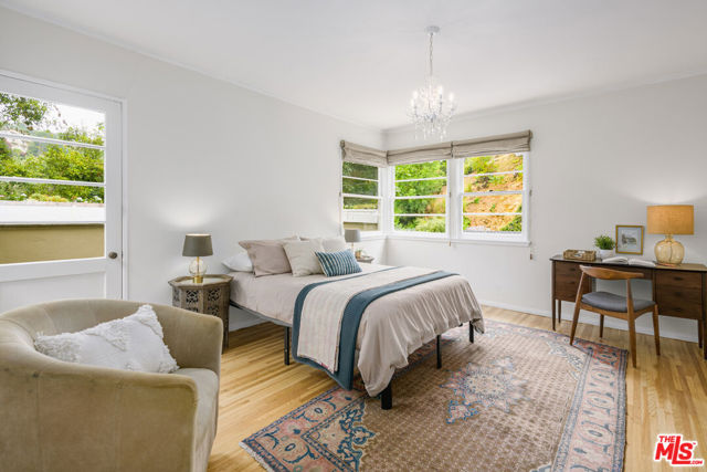 5919 Tuxedo Terrace, Los Angeles CA: https://media.crmls.org/mediaz/ac3f3341-f794-4619-9611-f0691ddf173e.jpg