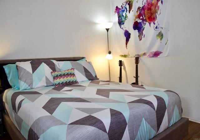 Image 8 of 20 For 12530 Carmel Creek Road 141