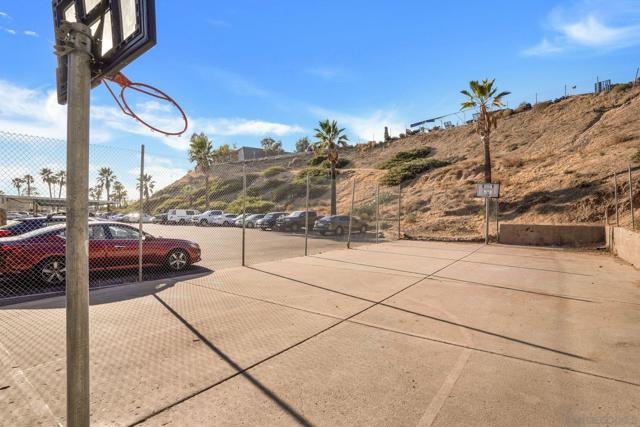 1687 Pentecost Way, San Diego CA: https://media.crmls.org/mediaz/ac3f7a67-7a6a-43a7-9462-f26de7316f65.jpg