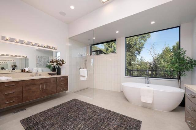 45 Calaveras Court, Hillsborough CA: https://media.crmls.org/mediaz/ac3fa17c-ddd6-4d0f-b288-145fb5c1b159.jpg