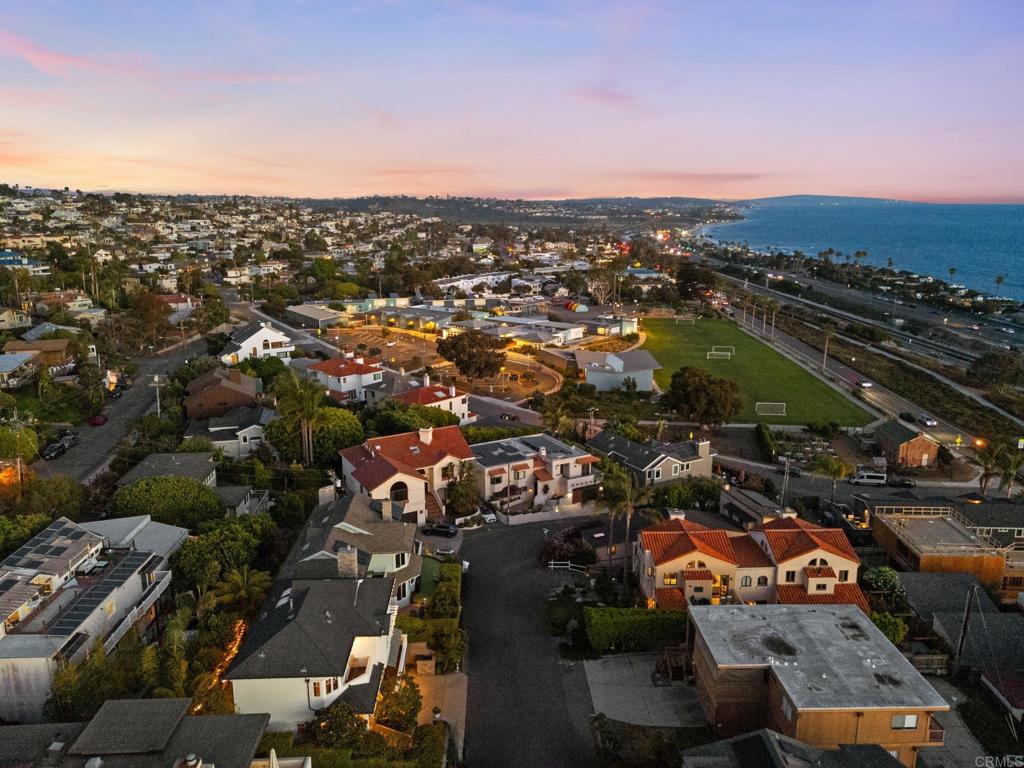 1777 Haydn Drive - photo 17