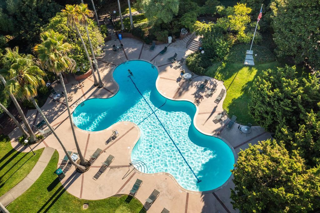 1332 Shelter Creek Ln