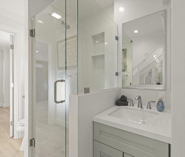 272 Clay Street, Monterey CA: https://media.crmls.org/mediaz/ac44dee4-d7ef-4882-9c44-a1a2c3e58ed3.jpg