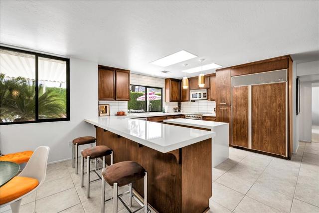Sub Zero Fridge & High-End Appliances