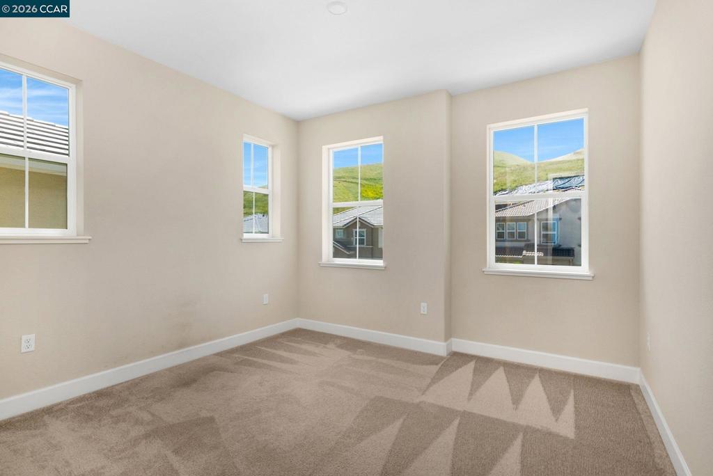 https://media.crmls.org/mediaz/ac478a7d-b184-4745-b750-3a4fe1b531bc.jpg?preset=X-Large