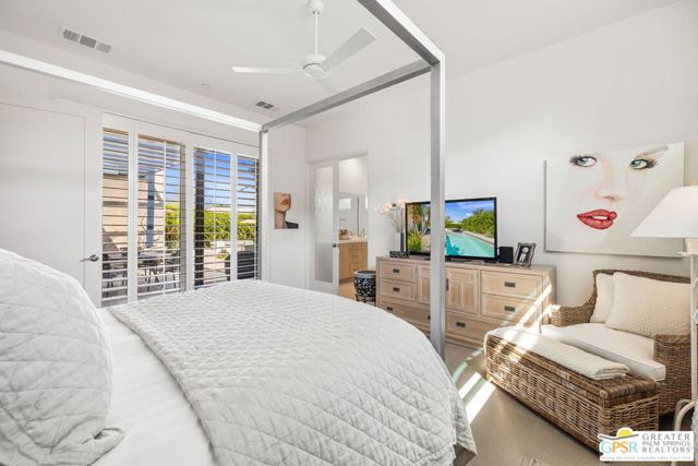 702 Axis Way, Palm Springs CA: https://media.crmls.org/mediaz/ac47a6a2-a688-4fb9-93ec-c900b055e051.jpg