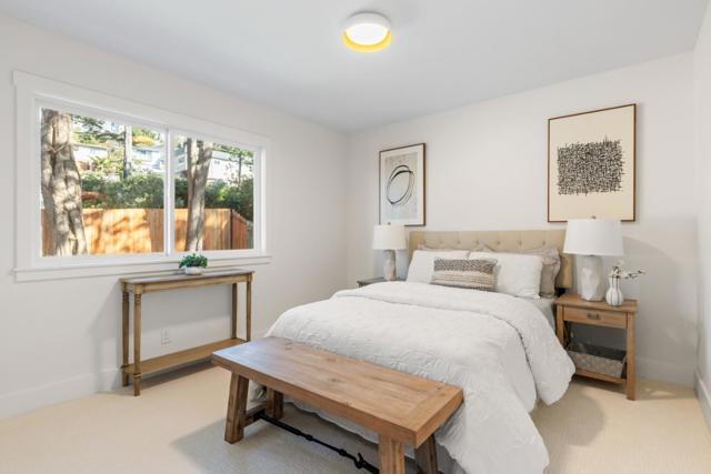 309 Channing Way, Pacifica CA: https://media.crmls.org/mediaz/ac4800fe-b8ed-4d69-a4de-9bbd34b06d98.jpg