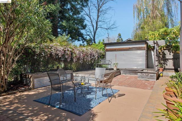 Image 48 of 60 For 1260 63rd St.