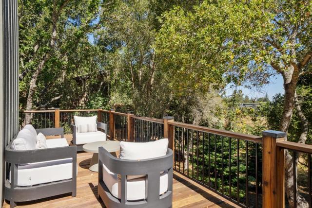 2 Thistle Street, Portola Valley CA: https://media.crmls.org/mediaz/ac491e4c-471d-473f-9f24-2774687bd302.jpg