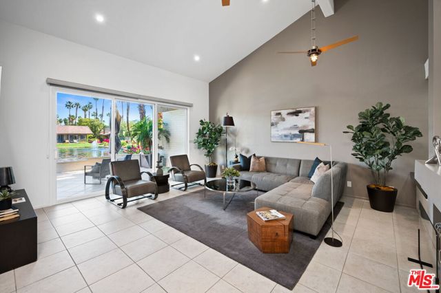 84 Running Springs Drive, Palm Desert CA: https://media.crmls.org/mediaz/ac498253-bf83-4ffe-aa93-423cad927d6d.jpg