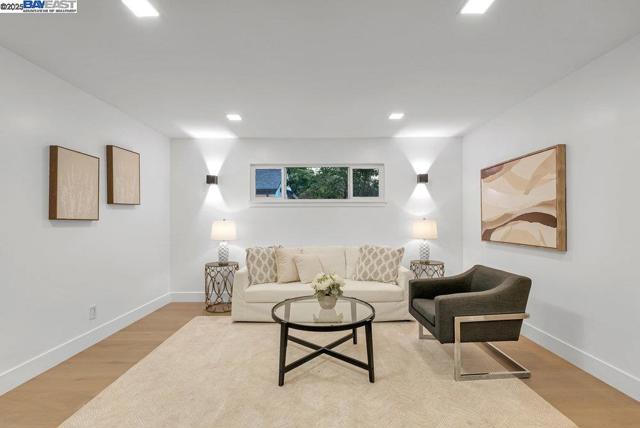 4374 Emory Way, Livermore CA: https://media.crmls.org/mediaz/ac49effc-396a-45b6-ba33-e52c851c0af8.jpg