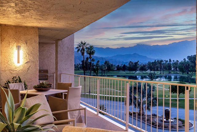 910 Island Drive #306, Rancho Mirage, CA 92270