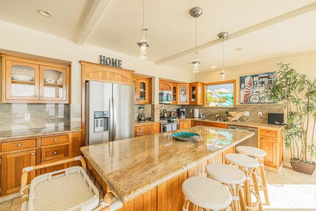 22818 E Cliff Drive, Santa Cruz CA: https://media.crmls.org/mediaz/ac4c38f5-e02e-4131-8dc0-77cbf2974787.jpg