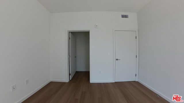 5119 Colfax Avenue, 203 photo 16