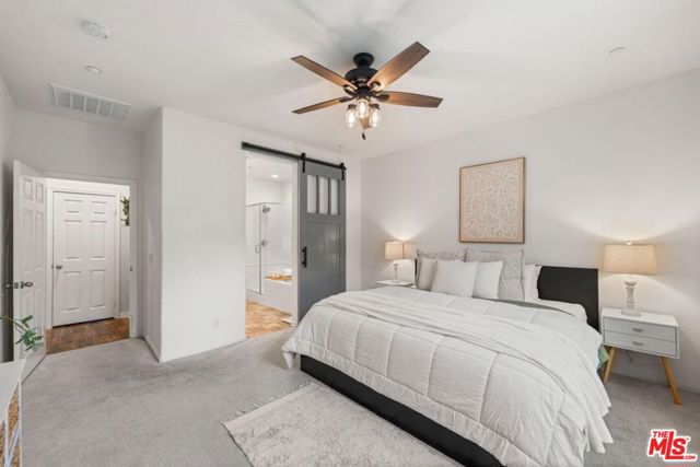 2906 Crocus Place, Palmdale CA: https://media.crmls.org/mediaz/ac4cce8c-d4f9-4e45-8c5b-ec0fcb1243b9.jpg