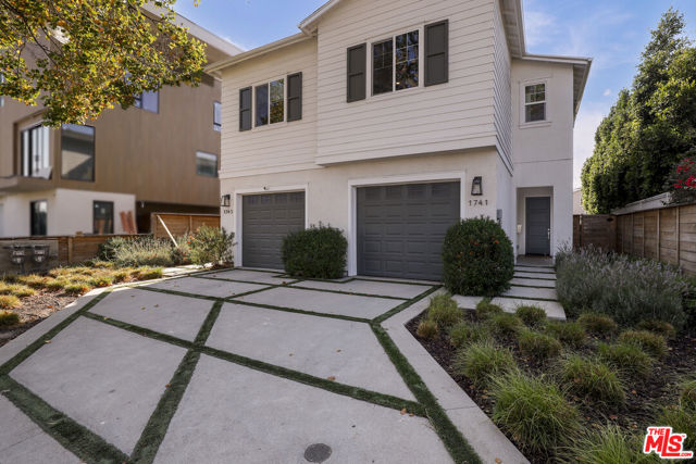 1741 S S Marvin Ave, Los Angeles CA: https://media.crmls.org/mediaz/ac4dfb91-bb62-4c16-9da8-c2dc8d09212a.jpg