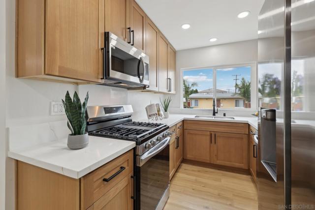 3821 Shiloh Rd, San Diego CA: https://media.crmls.org/mediaz/ac4ee8c5-8ef5-45f4-afd0-e8c44efd4820.jpg