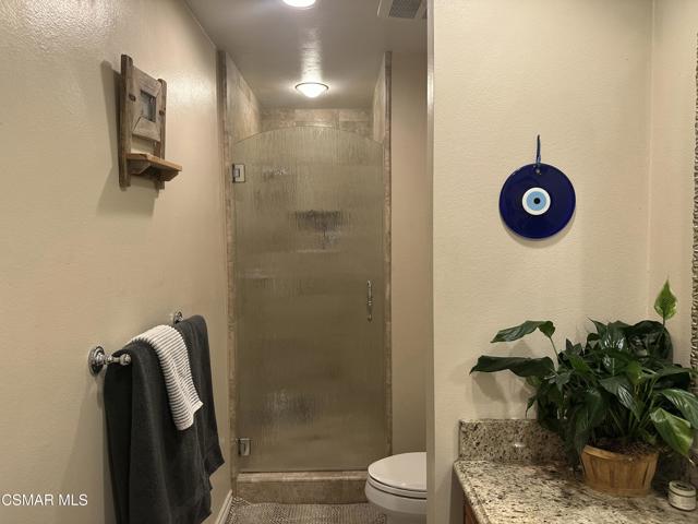 1961 Mccrea Road, Thousand Oaks CA: https://media.crmls.org/mediaz/ac4fc71e-232d-4a5c-8a9b-b9b81b9559a0.jpg