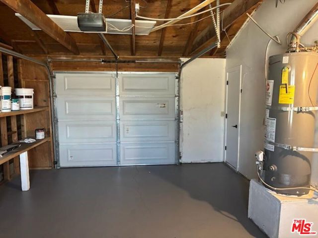 7100 Cholla Avenue, Yucca Valley CA: https://media.crmls.org/mediaz/ac504053-850b-42cf-b71e-86d53b6be63d.jpg