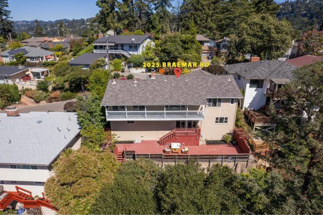 2025 Braemar Road, Oakland CA: https://media.crmls.org/mediaz/ac510363-7e11-4bb3-be1a-2a97889cac55.jpg