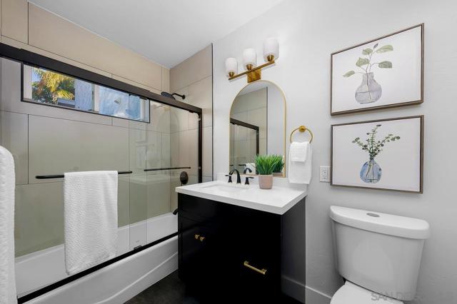 4554 Limerick Way, San Diego CA: https://media.crmls.org/mediaz/ac510bdf-7bd2-4282-8a51-5b3a59c0d5c8.jpg