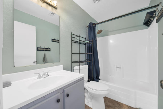 51191 Avenida Herrera, La Quinta CA: https://media.crmls.org/mediaz/ac518353-43df-464f-9949-792b53095466.jpg