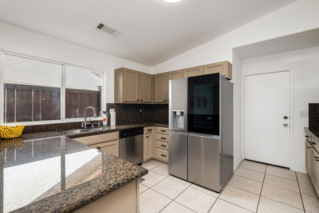 MLS #219141681DA image #13