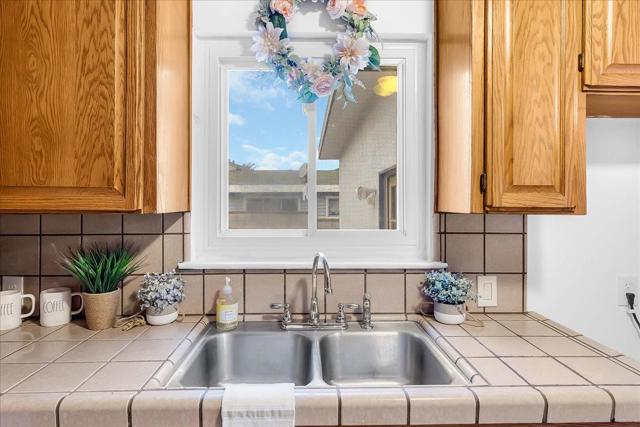1140 Palm Avenue, Seaside CA: https://media.crmls.org/mediaz/ac5385a5-4bf1-4d8b-bc0d-fc1089ac2519.jpg