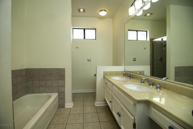 Detail Gallery Image 28 of 50 For 330 E Cordova St #377,  Pasadena,  CA 91101 - 2 Beds | 2/1 Baths