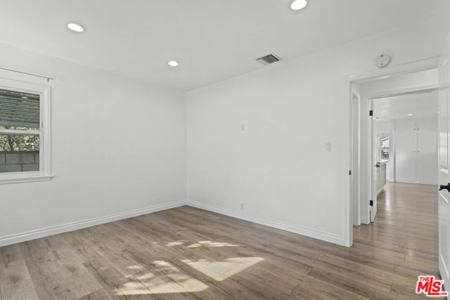 1710 West Clark Avenue photo 7