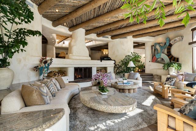 475 S Via Las Palmas, Palm Springs CA: https://media.crmls.org/mediaz/ac53dcaa-7cc3-449c-9e9a-25214b4782d8.jpg