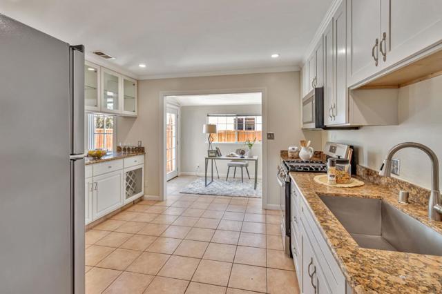 2081 Sheraton Drive, Santa Clara CA: https://media.crmls.org/mediaz/ac54b171-4037-46f0-927d-2e649cc47a72.jpg