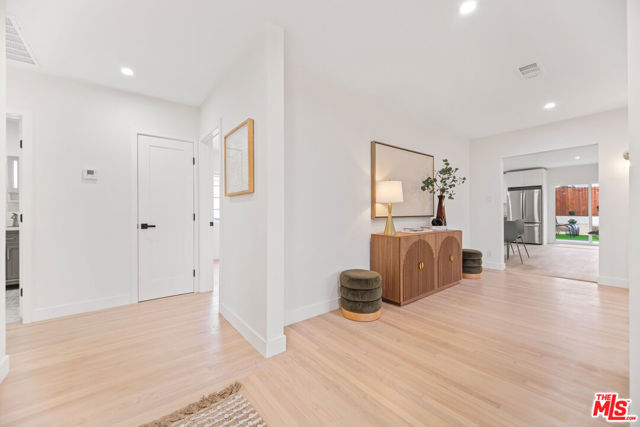 5722 Valley Ridge Avenue, Los Angeles CA: https://media.crmls.org/mediaz/ac550e9e-4857-481f-b6ae-845a2ca345d5.jpg