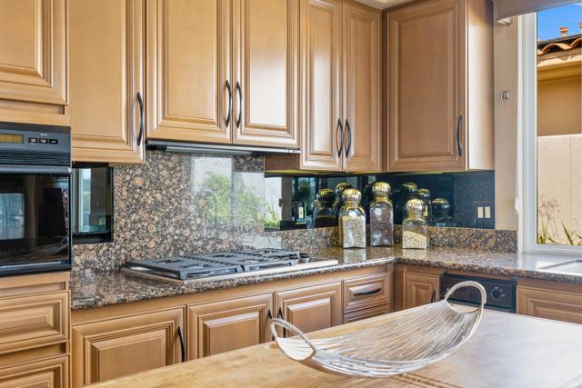 Image 27 of 76 For 682 Elk Clover Circle