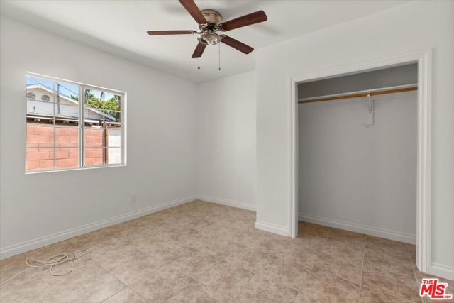 907 E 81st Street, Los Angeles CA: https://media.crmls.org/mediaz/ac569a03-871d-4e0a-83d5-f6fcf5f9c30b.jpg