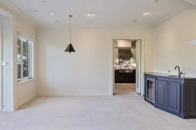 Detail Gallery Image 11 of 44 For 980 Ellington Ln, Pasadena,  CA 91105 - 4 Beds | 4 Baths