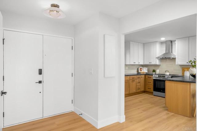 Detail Gallery Image 10 of 39 For 10437 Hermanos Rd, San Diego,  CA 92124 - 3 Beds | 2 Baths