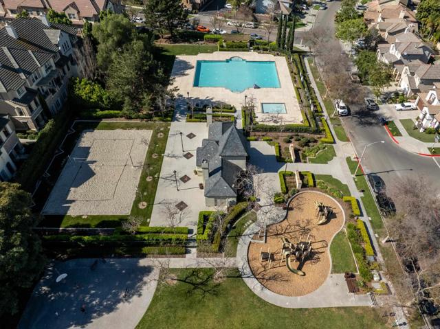 Detail Gallery Image 30 of 37 For 1925 Impressionist Dr #3,  Chula Vista,  CA 91913 - 3 Beds | 2/1 Baths