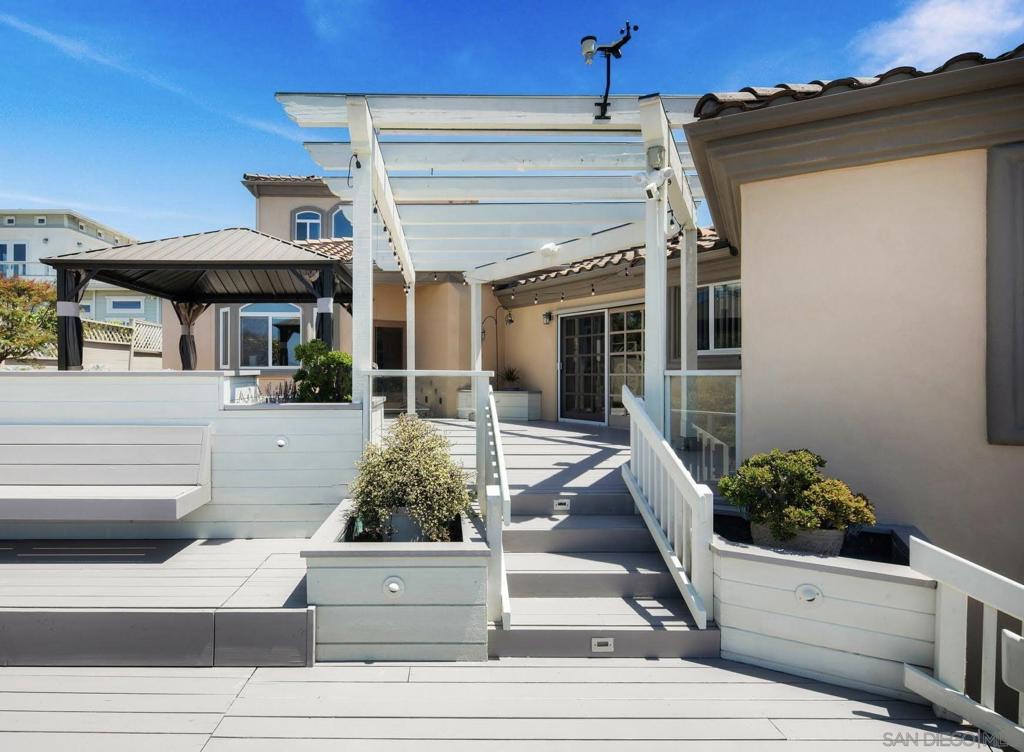 MLS #250033153SD img 15