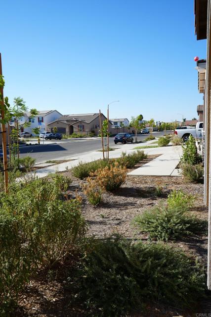 Detail Gallery Image 26 of 32 For 1816 Tapaderos St, Hemet,  CA 92545 - 5 Beds | 3 Baths