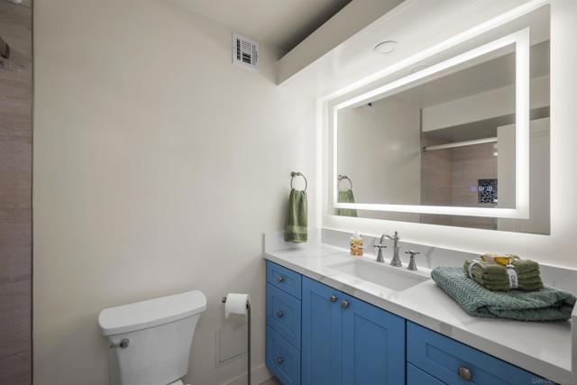 1820 Avenida del Mundo, Coronado CA: https://media.crmls.org/mediaz/ac5f2c74-8d2a-4469-810f-ef89af4a35ec.jpg