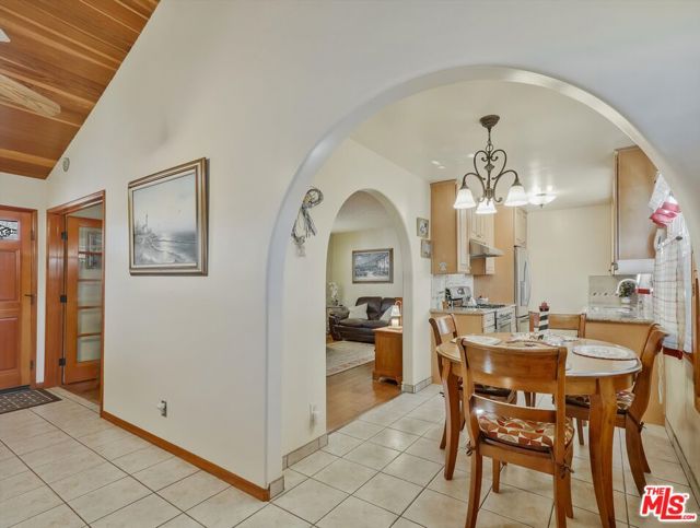 3645 Beethoven Street, Los Angeles CA: https://media.crmls.org/mediaz/ac5ff823-6e78-4344-9252-9aed0892a46b.jpg