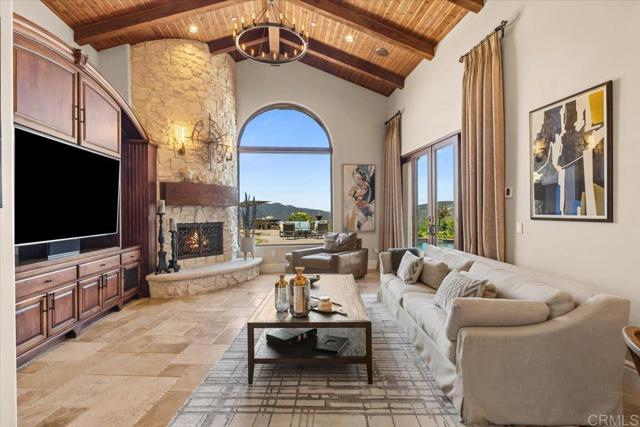 18320 VIA AMBIENTE, Rancho Santa Fe CA: https://media.crmls.org/mediaz/ac600e74-0c32-4dc9-b4d8-a5b59be4ccc1.jpg