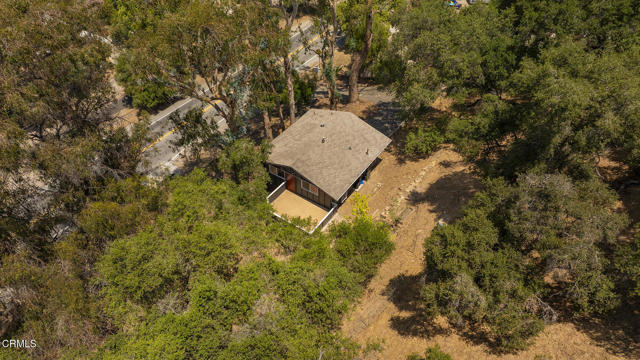 11220 N Ventura Avenue, Ojai CA: https://media.crmls.org/mediaz/ac6015bf-b85a-43c0-aca1-2aadca8e5d24.jpg