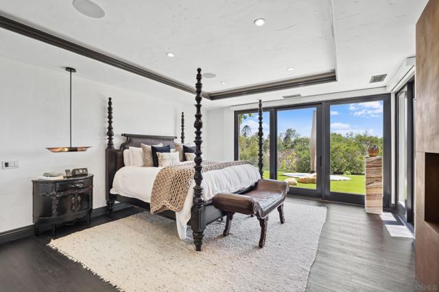 5653 Linea Del Cielo, Rancho Santa Fe CA: https://media.crmls.org/mediaz/ac602fa5-bfa3-4f0b-adae-29d70593b685.jpg