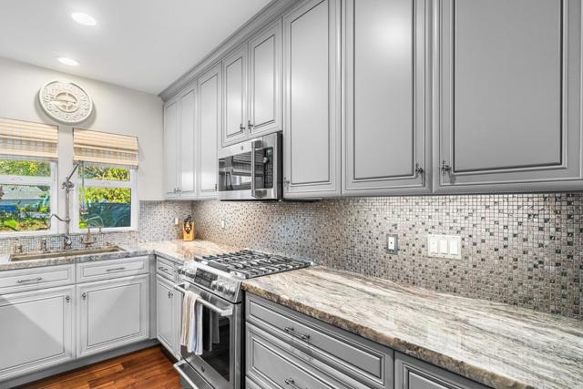 436 Camino Al Mar, La Selva Beach CA: https://media.crmls.org/mediaz/ac620355-1d02-441a-8de0-f57a28b9513a.jpg