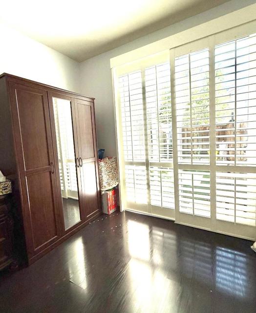 188 Caroline Lane, Gilroy CA: https://media.crmls.org/mediaz/ac622daf-40b6-4447-a68b-00ec95a8421a.jpg
