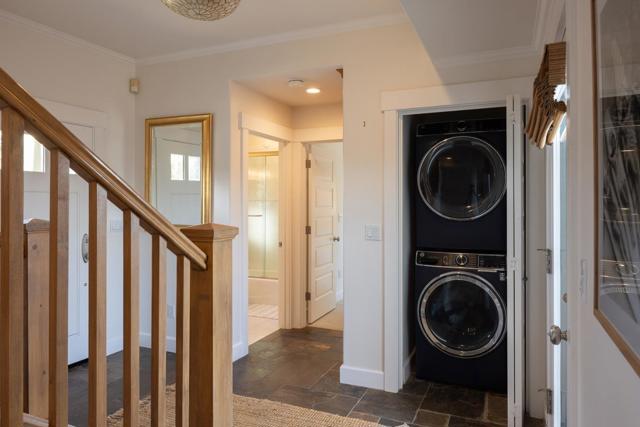 4840 Cliff Drive, Capitola CA: https://media.crmls.org/mediaz/ac635a90-5da2-4007-b202-7e4b158674ef.jpg